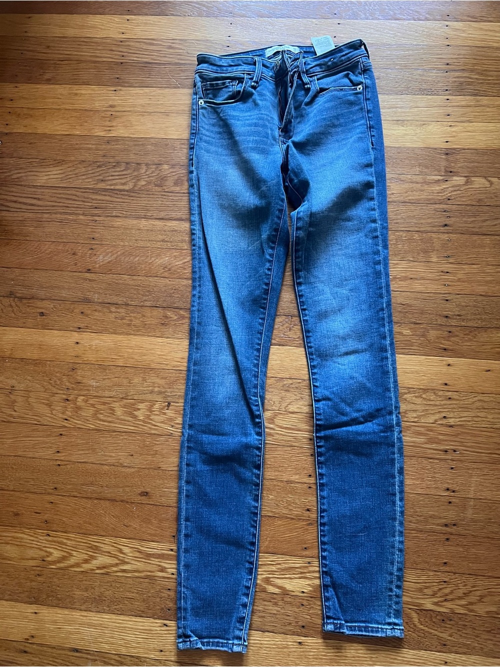 Abercrombie & Fitch Medium Indigo Super Skinny Mid Rise Jeans 25/0L